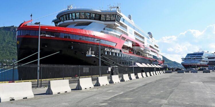 Hurtigruten Cancels Remaining 2020 Cruises