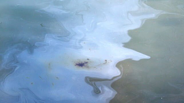 Boxship YM Mandate Heads for Repairs After Bunker Spill ym mandate