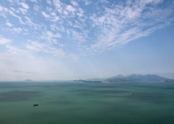 US Sanctions 24 Companies Over South China Sea Dispute