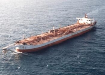 Saudis Warn U.N. of Oil Slick in Shipping Lane Near High-Risk FSO