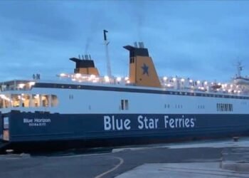 BLUE HORIZON BLUE STAR FERRIES PORT HERACLION