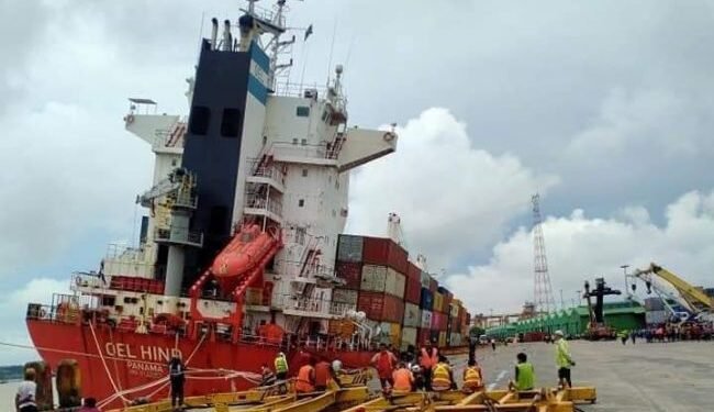 Chittagong port OEL HIND Ship Tilts