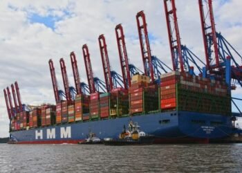 HMM Hamburg - Hyundai - Port of Hamburg