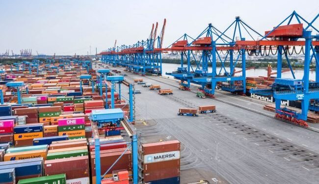 Hamburger Hafen und Logistik AG (HHLA)