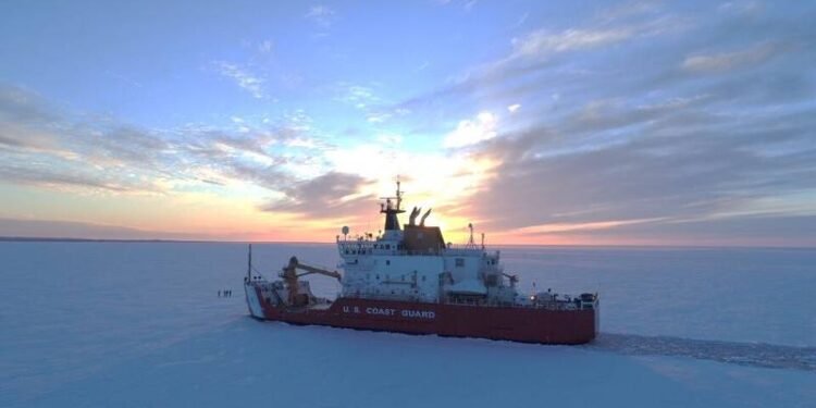 New Legislation Aims to Boost Great Lakes Icebreaking Capacity