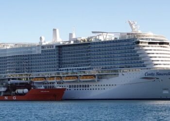 France’s First STS LNG-Bunkering Takes Place At Port Of Marseille Fos