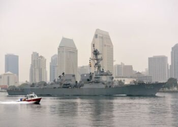 USS Kidd arrives in San Diego