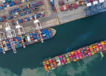 container ships