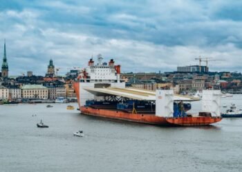 GAC Sweden Oversees Safe Arrival Of Stockholm’s Golden Bridge