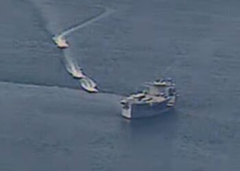 ARABIAN GULF (April 15, 2020) Iranian Islamic Revolutionary Guard Corps Navy (IRGCN) vessels conducted unsafe and unprofessional actions against U.S. military ships by crossing the ships’ bows and sterns at close range while operating in international waters of the north Arabian Gulf. U.S. forces are conducting joint interoperability operations in support of maritime security in the U.S. 5th Fleet area of operations. (U.S. Navy photo/Released)