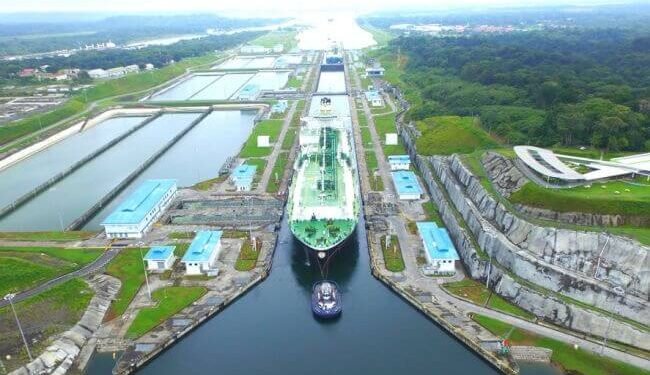 Panama Canal 4000th Neopanamax Vessels