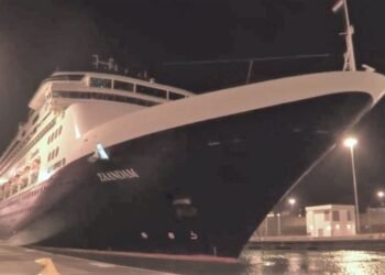 Panama Canal Facilitates Transit of Holland America