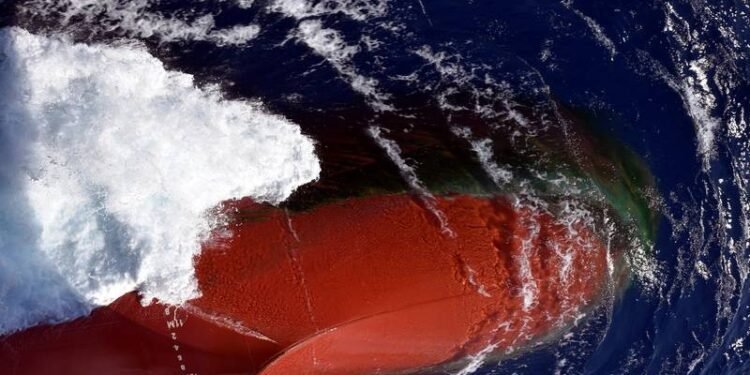 Investor EnTrust Global Turns Sights to Green Shipping Assets