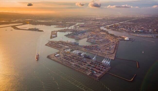 Port of long beach