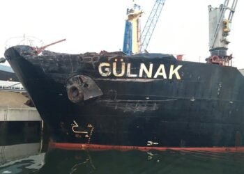 Damage to port bow of Gülnak