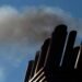 IMO-Arctic-Pollution-SummitAJAXNETPHOTO. AT SEA, ENGLISH CHANNEL. - EXHAUST EMISSIONS - DIESEL ENGINE EXHAUST SMOKE FROM A SHIP'S FUNNEL.PHOTO: JONATHAN EASTLAND/AJAX/Alamy