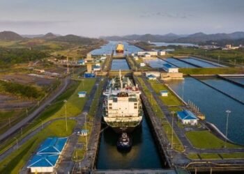 Panama Canal Sets LNG Transit and Tonnage Record