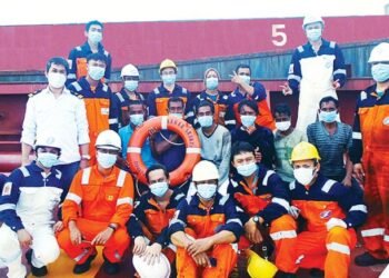 Team Sagar Shakti with the rescued seafarers