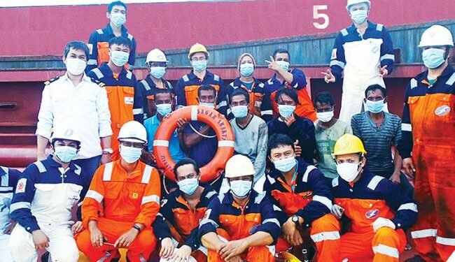 Team Sagar Shakti with the rescued seafarers