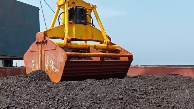 coal carrier representation