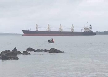 oil spill reports on MV QUEBEC