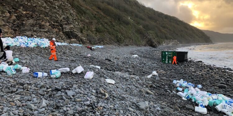 Lost Container Incident in Bristol Channel, England bristol channel container incident