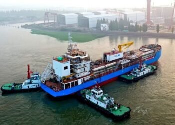 BHP Awards LNG Supply Agreement To Shell For LNG-Fuelled Iron Ore Vessels