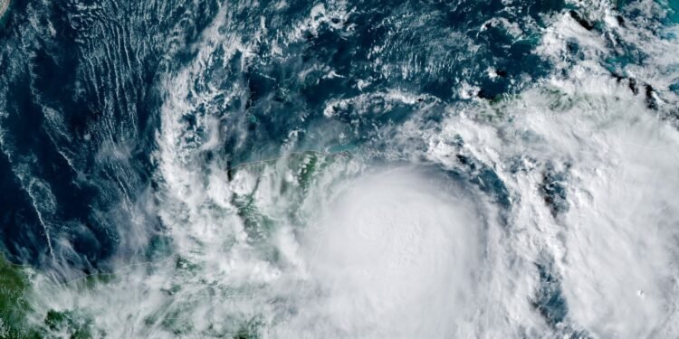 Oil Producers Shut-In as Hurricane Zeta Barrels Toward Gulf Coast