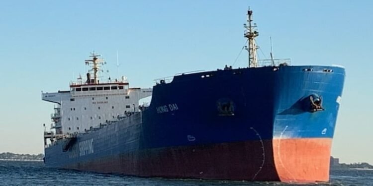 Bulk Carrier Refloated at Port of Norfolk