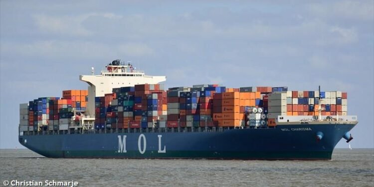 MOL Charisma Underway After Cargo Fire MOL Charisma Underway After Cargo Fire