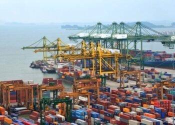 Singapore Wins “Best Seaport – Asia” Award For The 32nd Time