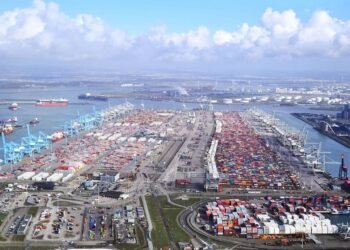 Port Of Rotterdam: Throughput Falls 8.8% Short From Last Year In First Three Quarters