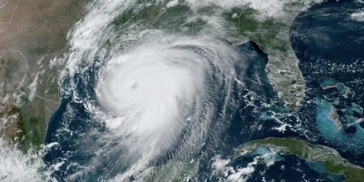 Extremely Dangerous Hurricane Laura Races Toward Heart of U.S. Oil Industry