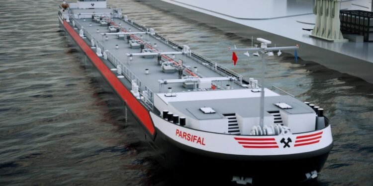 Concordia Damen Receives 40 Eco-Friendly Inland Waterway Barge Order From J.P. Morgan