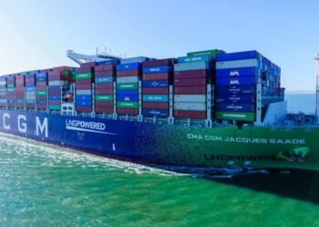 Photos: World’s Largest LNG-Powered Container Ship ‘CMA CGM Jacques Saade’ Makes Maiden Call In The UK
