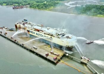 Fire Out on Hoegh Xiamen in Jacksonville