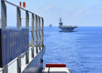 U.S. Aircraft Carriers Return to South China Sea Amid Rising Tensions