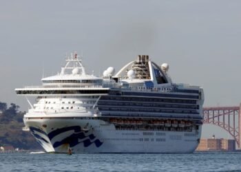 Carnival to Raise $1.26 Billion in Debt for COVID-19 Relief