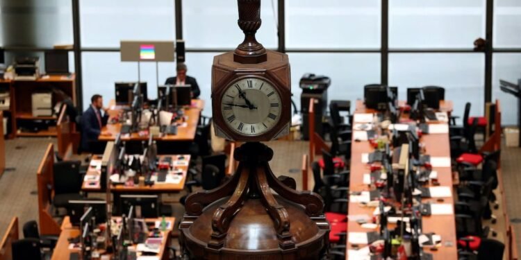 Lloyd's of London Apologizes for ‘Shameful’ Role in Atlantic Slave Trade Lloyd’s of London Apologizes for ‘Shameful’ Role in Atlantic Slave Trade