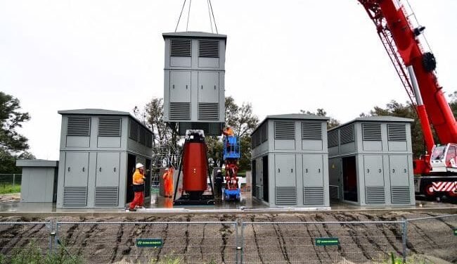 Rotterdam Presents Ambitious Shore-Based Power Strategy For Sea-Going Vessels