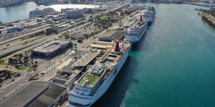 Rival Cruise Lines Create Panel to Advise for the Covid -19 Era Rival Cruise Lines Create Panel to Advise for the Covid-19 Era