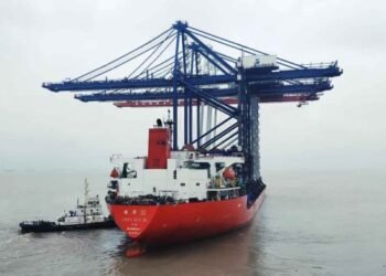 Hutchison Ports To Welcome Two New Super-Post Panamax Cranes