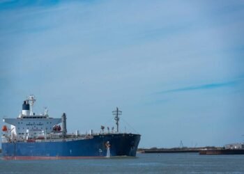 US Ready to Review Jones Act Waiver Requests Amid Pipeline Shutdown