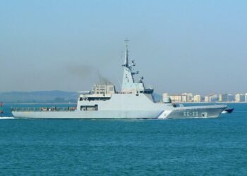 Venezuelan Navy Ship Sinks After Collision with Expedition Cruise Ship