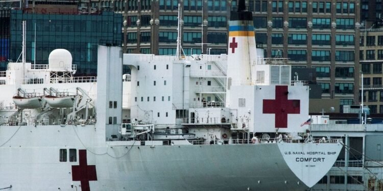 Hospital Ship USNS Comfort to Start Accepting COVID-19 Patients