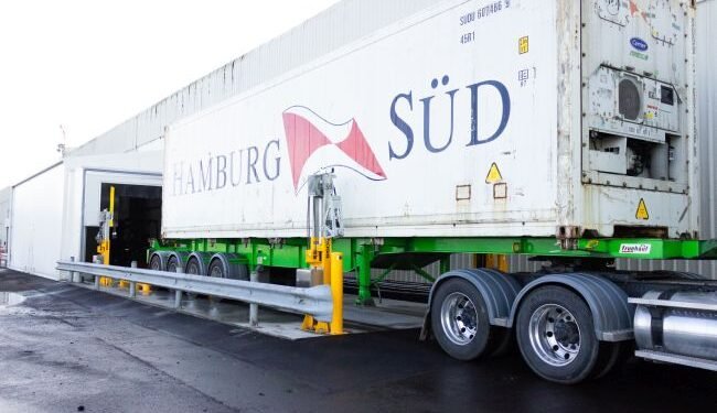 Container Jacking Systems Make Their Mark In Intermodal Container Logistics Container Jacking Systems Make Their Mark In Intermodal Container Logistics