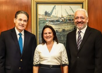 Panama Canal Appoints First Female Sub-Administrator Marking History