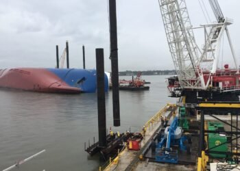Pile-Driving Completed in Golden Ray Salvage