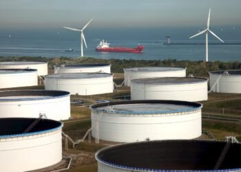 port of rotterdam storage