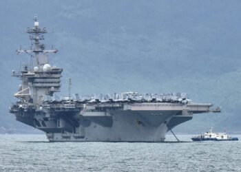 More Sailors Test Positive for COVID-19 Aboard U.S. Navy Aircraft Carrier